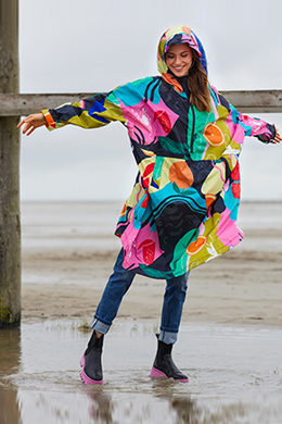 Capes